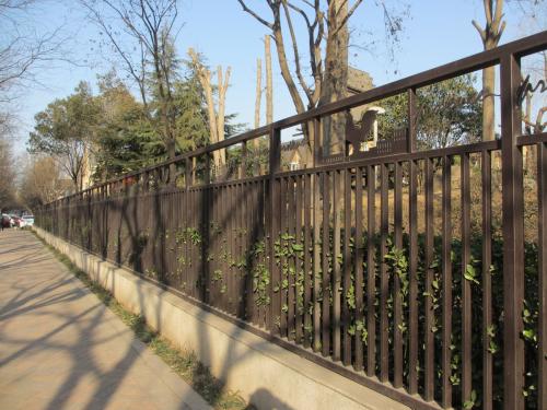重庆铸铁围栏多少钱一米