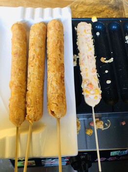 玉米烤腸培訓(xùn)秘制烤腸做法曾食坊