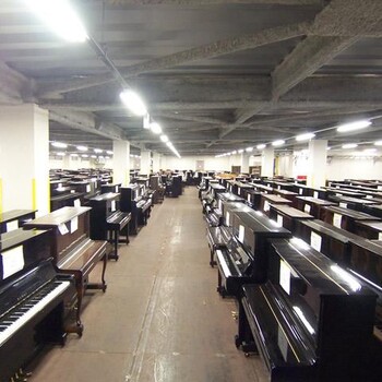 红日钢琴厂一直以诚信为本品质立业的销售理念服务大众
