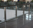 北京钢化玻璃栏杆，北京钢化玻璃护栏图片