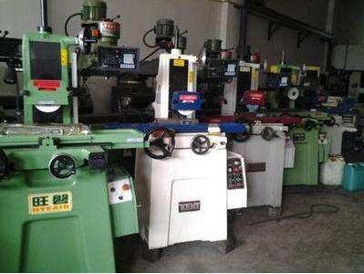 深圳回收旧机械设备公司经营二手机械设备收购,废旧钢板回收