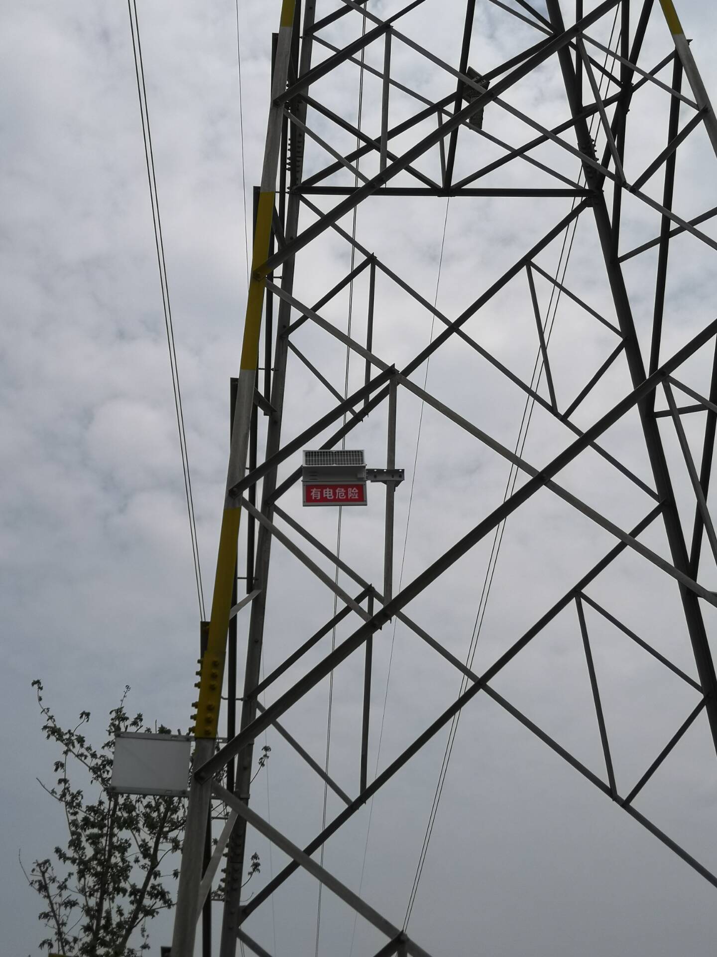 高压铁塔闪光型警示装置电力防触碰办法