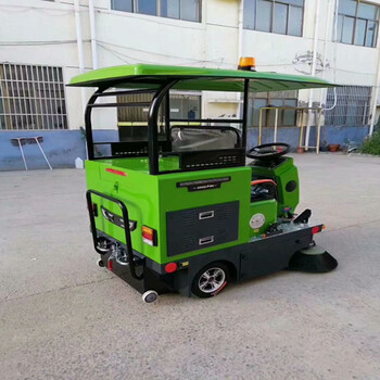 全封閉電動(dòng)掃地車?yán)謇頀叩貦C(jī)小型道路清掃車