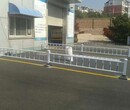 佛山金栏厂家生产京式公路护栏公路护栏锌钢护栏图片