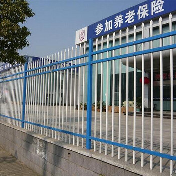 佛山鋅鋼護(hù)陽臺欄廠家,鋅鋼護(hù)欄定制價(jià)格