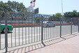 道路交通护栏将机动车，锌钢护栏图片步行街护栏