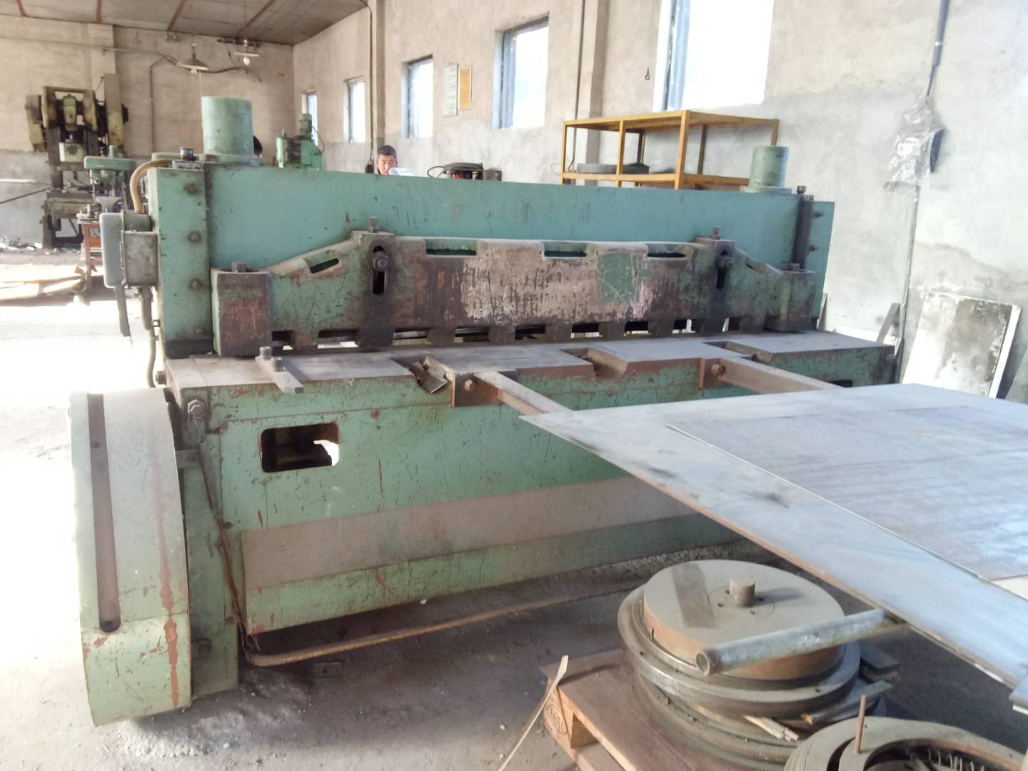 固安剪板机回收固安一钣金加工业剪板机回收收购厂家服务