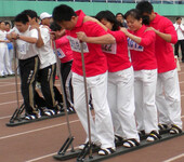 辽宁银行职员4人协力竞走团队趣味比赛项目