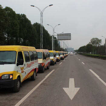 金果大道附近驾校，两江慧谷学车