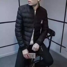 运动品牌尾货-服装尾货批发-运动装批发-运动服装批发-福建万优汇图片