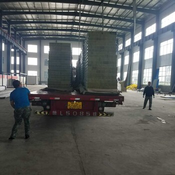 克孜勒蘇柯爾克孜聚氨酯封邊板廠家