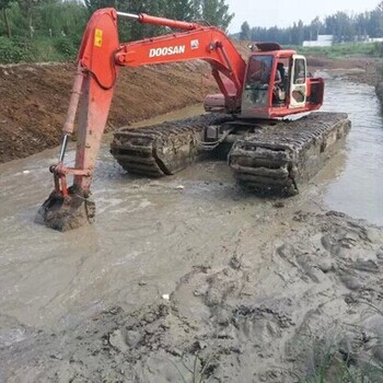 中国柳工210水陆两用挖掘机出租好厂家