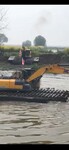 养殖业河滩清淤水上挖掘机租赁专业服务