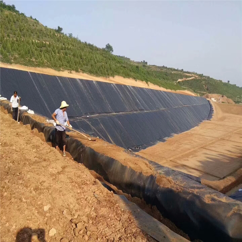 四川阻根土工膜 填埋场阻根土工膜的搭接与焊接