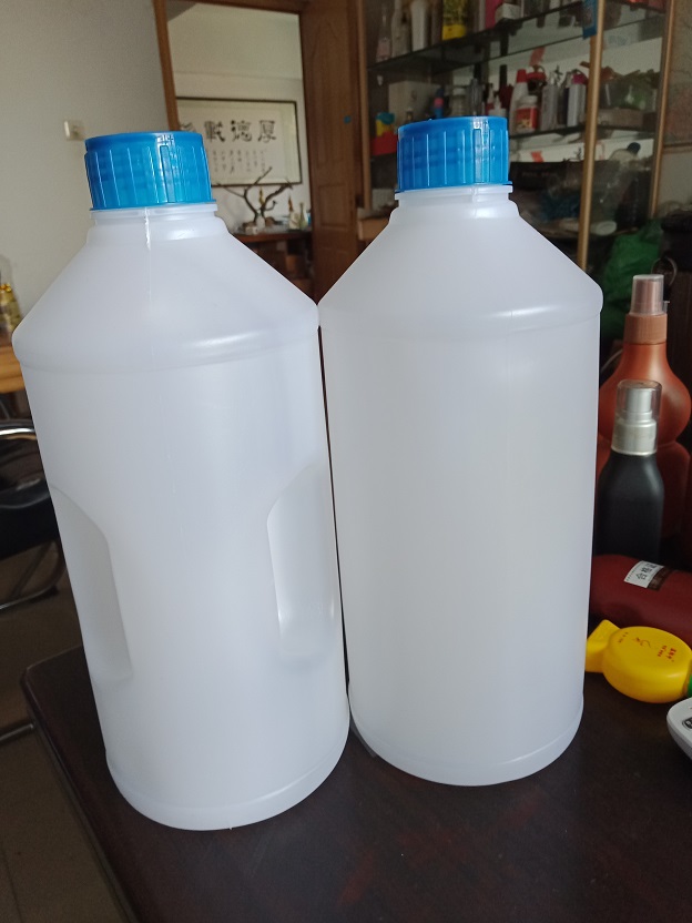 2升玻璃水瓶磨砂塑料瓶漯河塑料瓶
