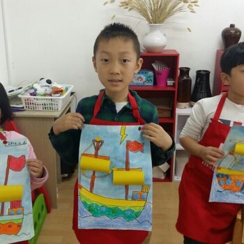 上海嘉定水粉画培训保护童心尊重童趣
