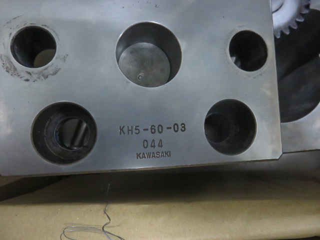 日本KAWASAKIKH5-50KH5-60-03川崎齿轮泵