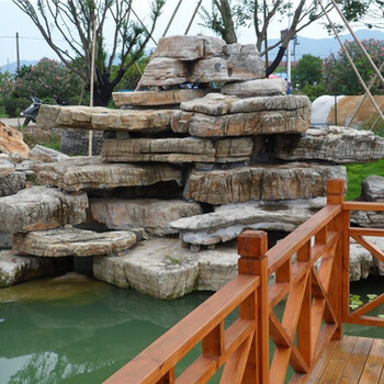 安徽假山设计矿石造景石材供应价格便宜刻字石驳岸修饰