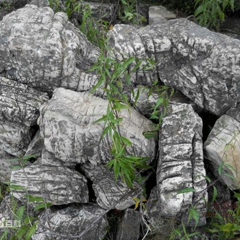灵璧假山石价格龟纹石假山制作矿山石材薄利供应