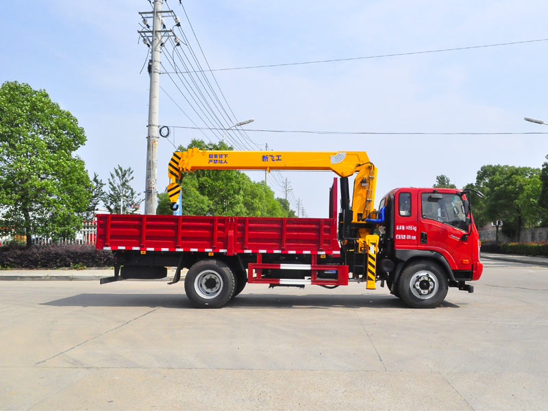 新飛工63噸隨車吊報價新飛工63噸隨車吊貨箱及63噸隨車吊廠家地址