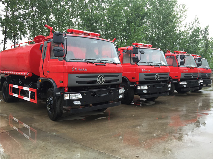 黑河東風4驅森林消防水罐車,東風四驅4x4森林消防水罐車價格