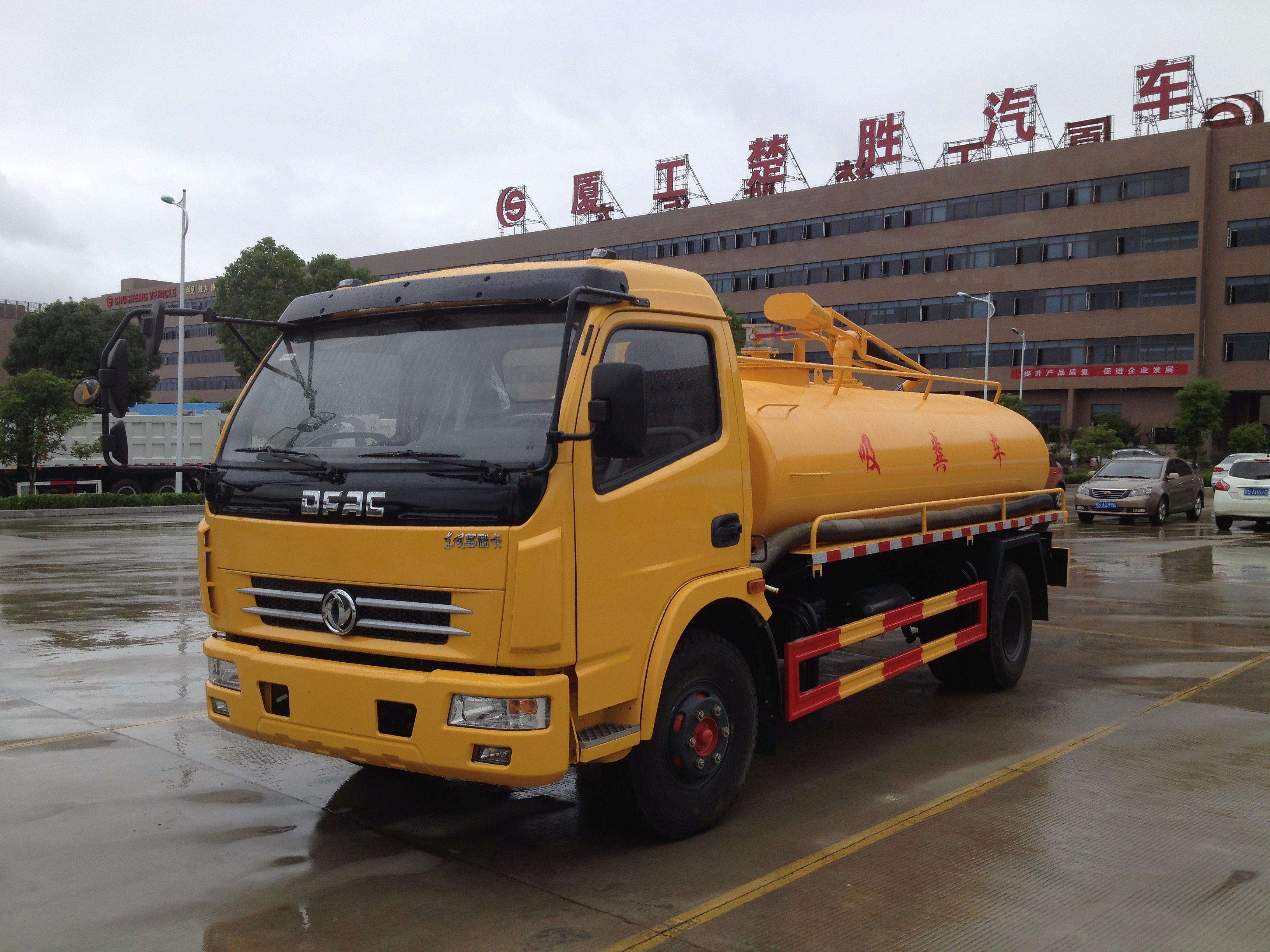 聊城市東風吸糞車一臺可以便宜錢_東風小多利卡吸糞車錢化油器原理要