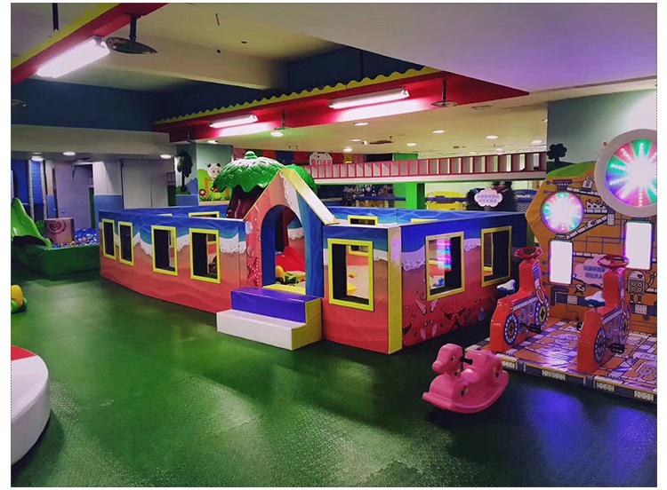中小型商场游乐场百万球池儿童乐园 淘气堡 蹦床 滑梯等室内游乐设备