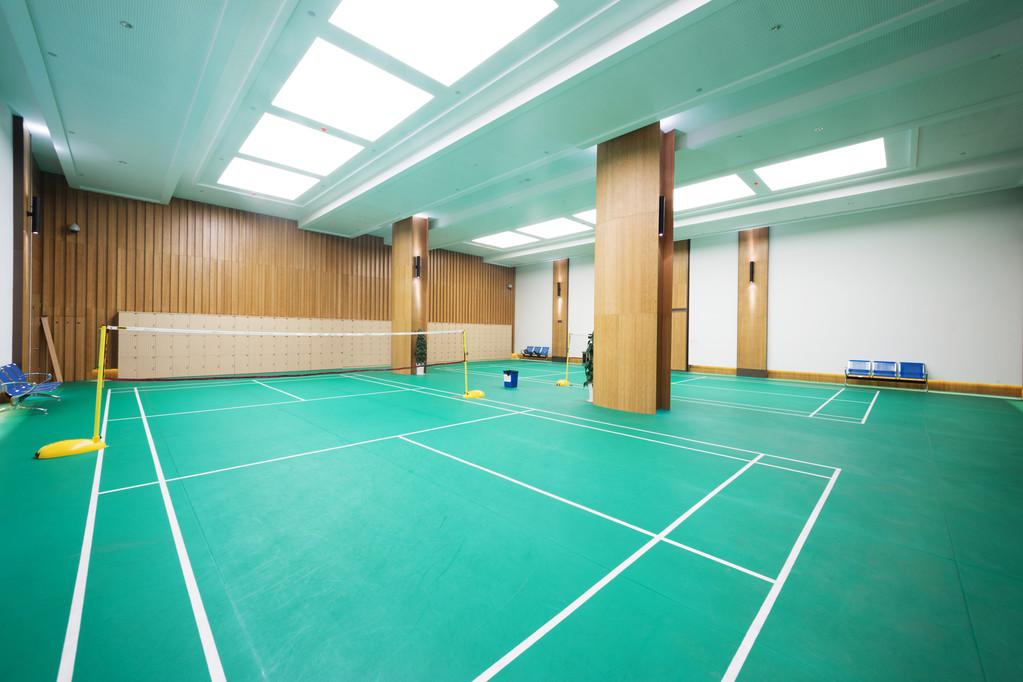 羽毛球场施工,室内羽毛球场pvc地板,羽毛球场地地板铺设