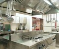 青浦酒店设备回收，酒店厨房设备回收——酒店成套桌子椅子回收，厂家
