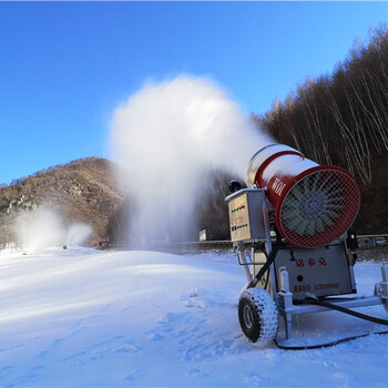 造雪機造雪範圍諾泰克滑雪場造雪機圖片