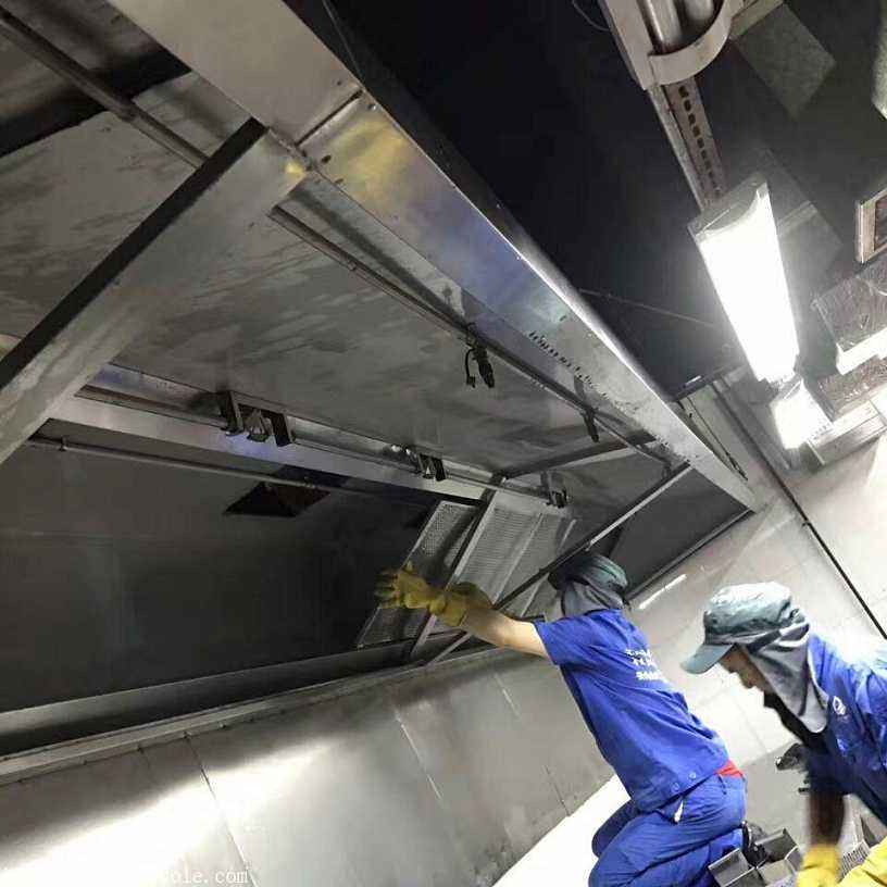 无人机考证热潮下复合型飞手短缺困局如何破(图1)