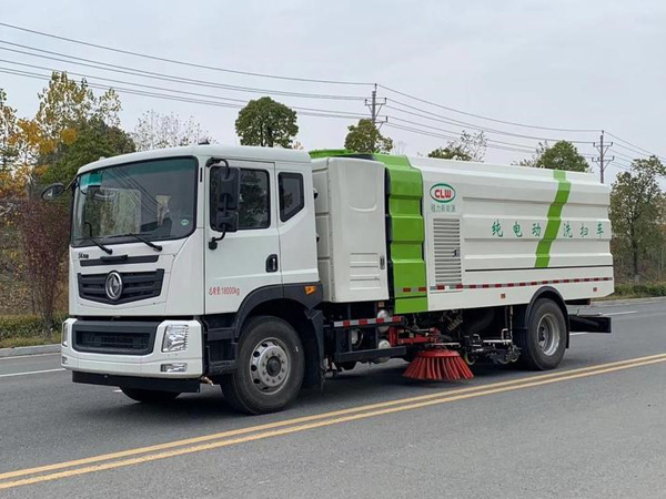 新款道路清扫车小区物业使用清扫垃圾树叶改装厂售价