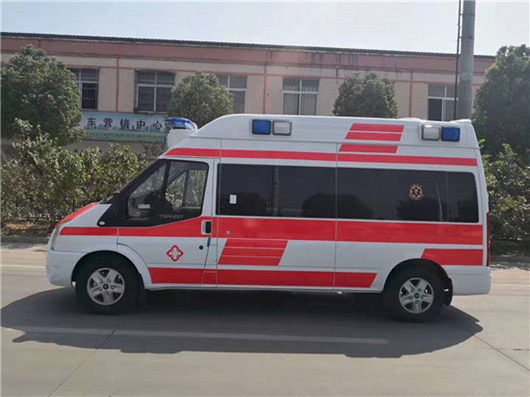 济南救护车接送-长途转运病人-长途护送