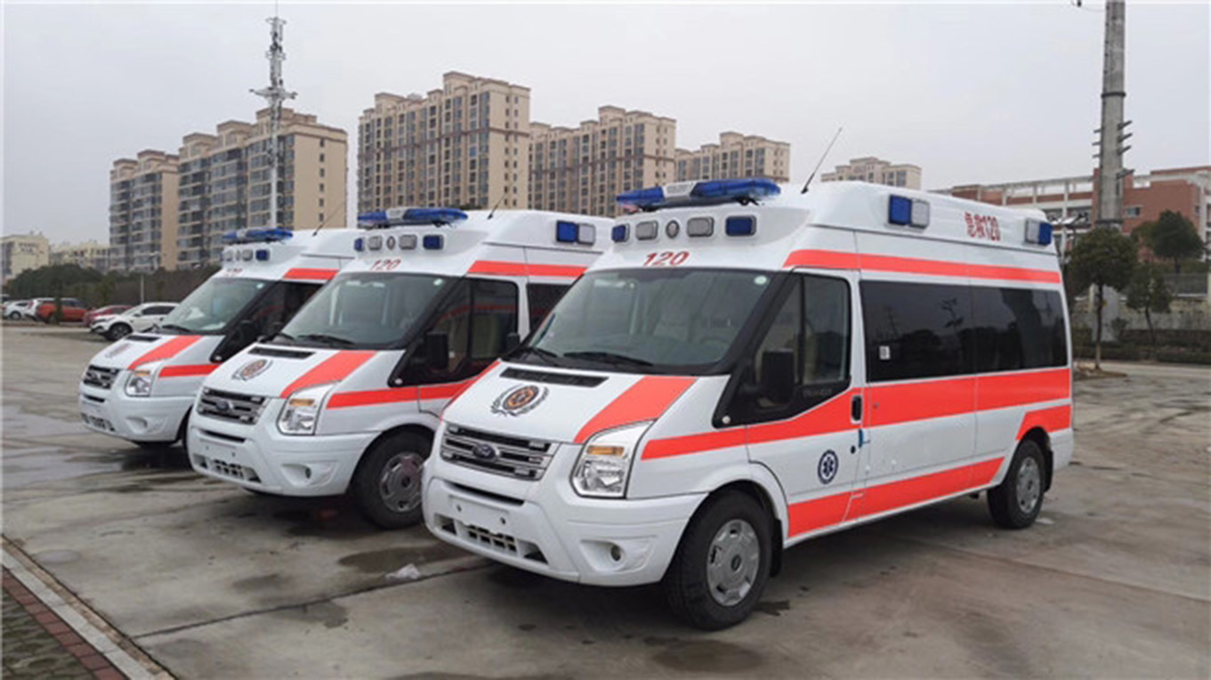 苏州跨省救护车运送病人-120救护车跨省转运-随车医护人员