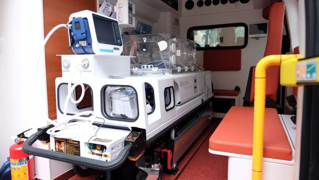 惠州长途120救护车出租-长途转运病人-收费合理