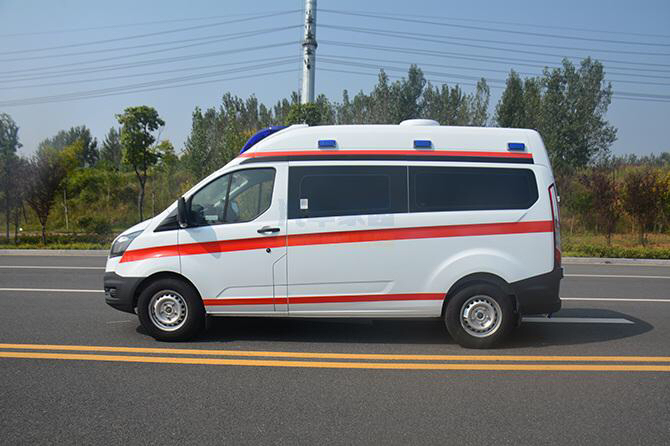 临沂长途出院救护车-长途救护车电话-全国救护团队