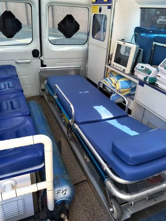 达州救护车长途转运跨省出院-长途救护车出租转运-全国救护团队