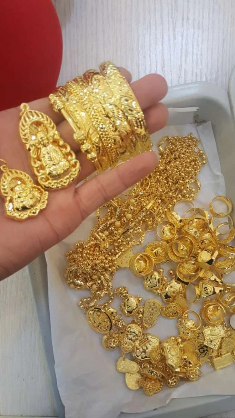 黄金价值接纳今日最新价（2025年04月28日），厦门楼市旗开获胜厦门楼市思明区房价从64000跌至61000元及特维斯：我会举办离去赛希望让梅西和C罗代表统一支球队，超等王者来了！2元廉价王者中标 1133 亿主题汇金猖狂抢筹！